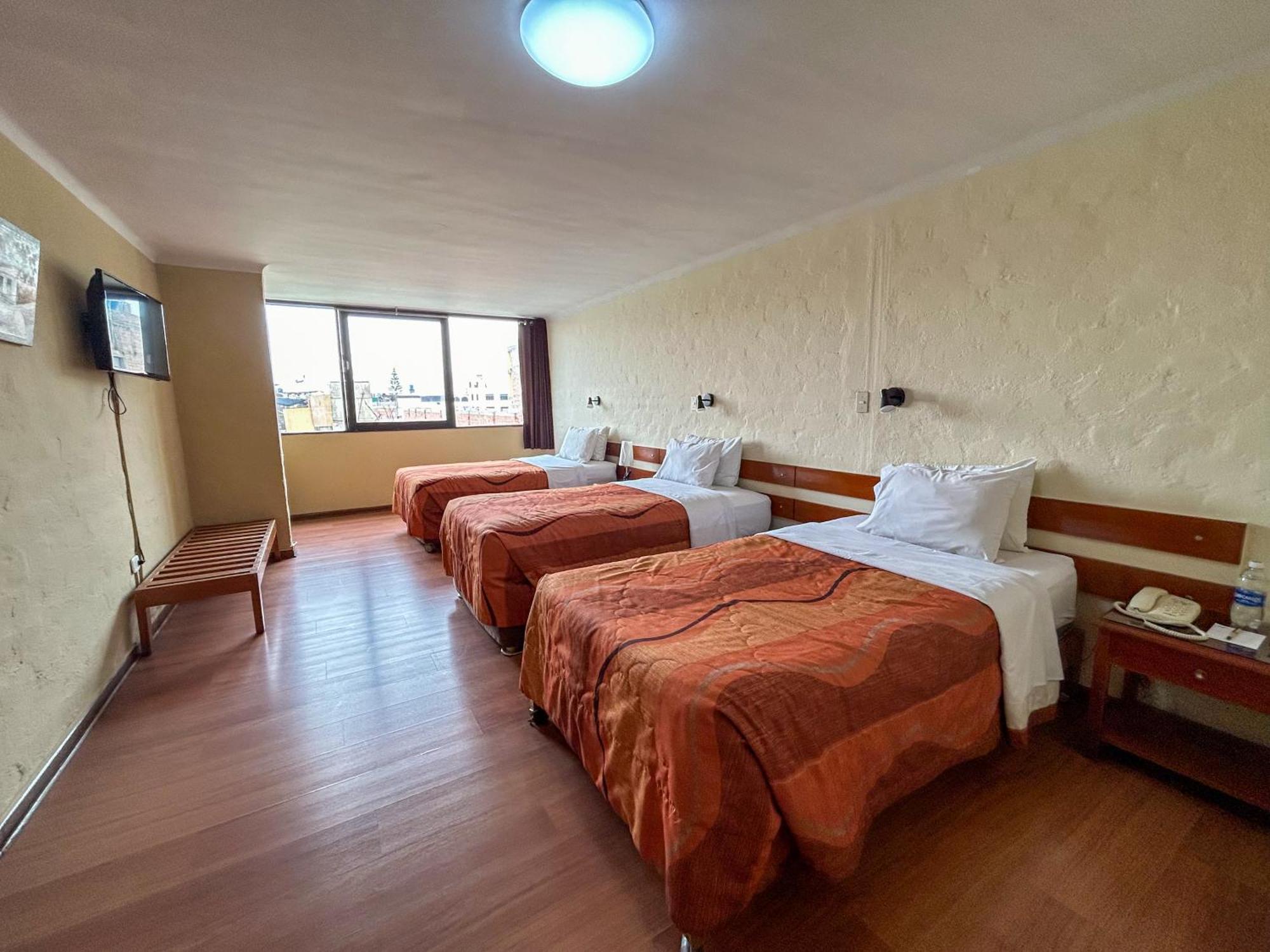 Holiday Suites Tacna Exteriér fotografie